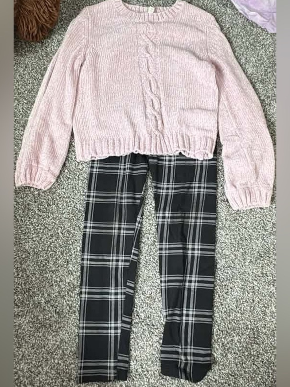 Jessica Simpson Pink Sweater with Black & White Plaid Leggings